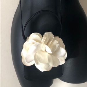 Moo Roo Vintage Rare Stunning Cabbage Ivory /black Rose Cross Body Wearable Art